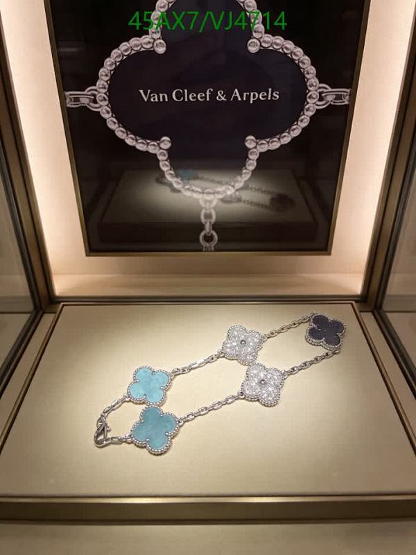 Van Cleef & Arpels-Jewelry Code: VJ4714 $: 45USD