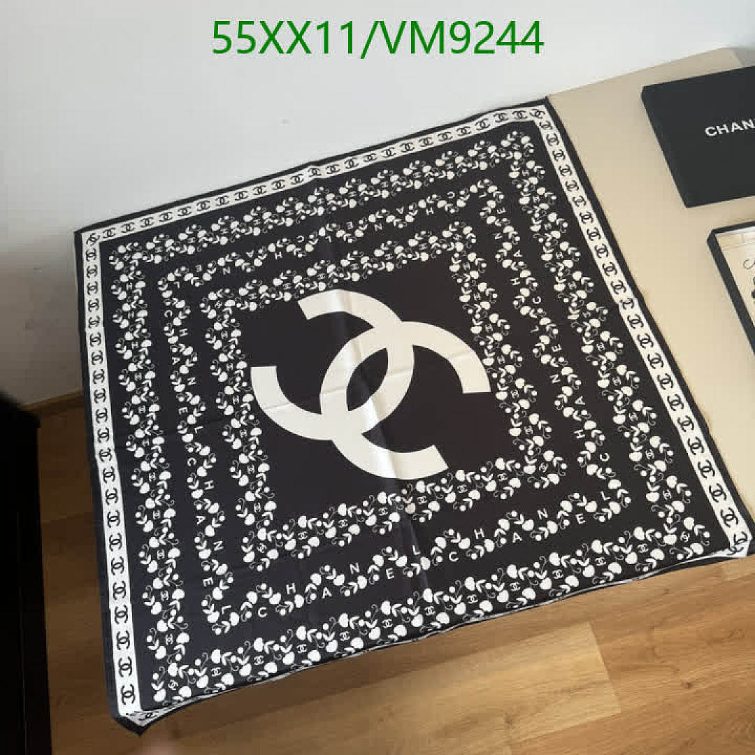 Chanel-Scarf Code: VM9244 $: 55USD