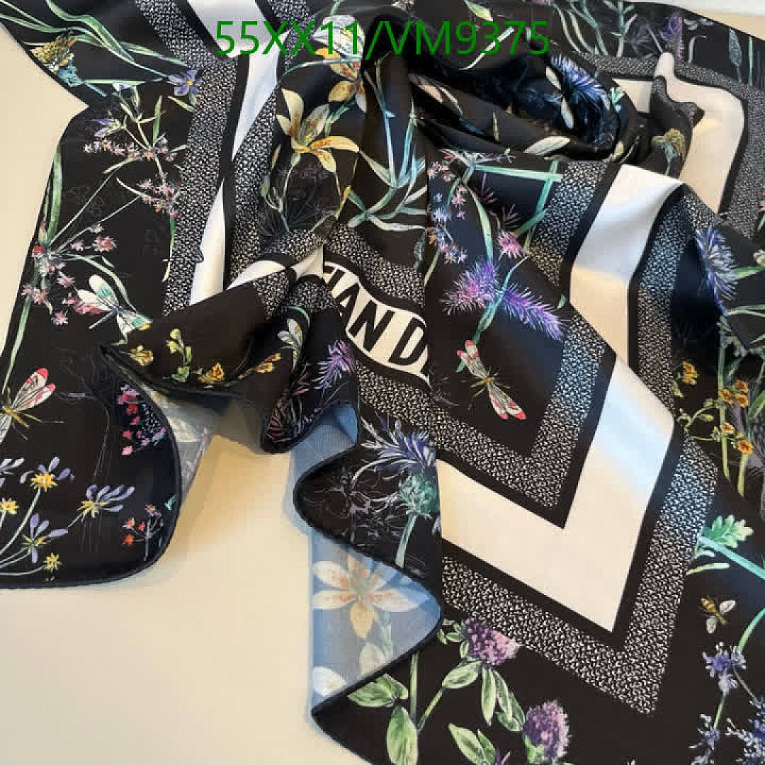 Dior-Scarf Code: VM9375 $: 55USD