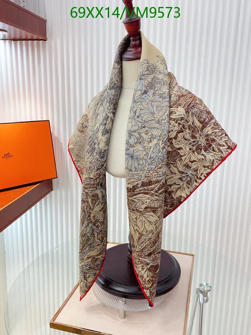 Hermes-Scarf Code: VM9573 $: 69USD
