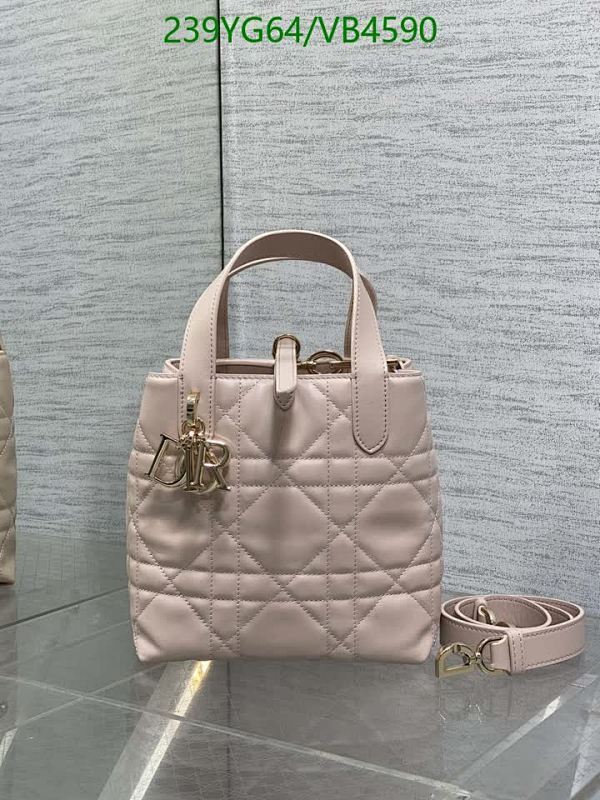 Dior-Bag-Mirror Quality Code: VB4590 $: 239USD