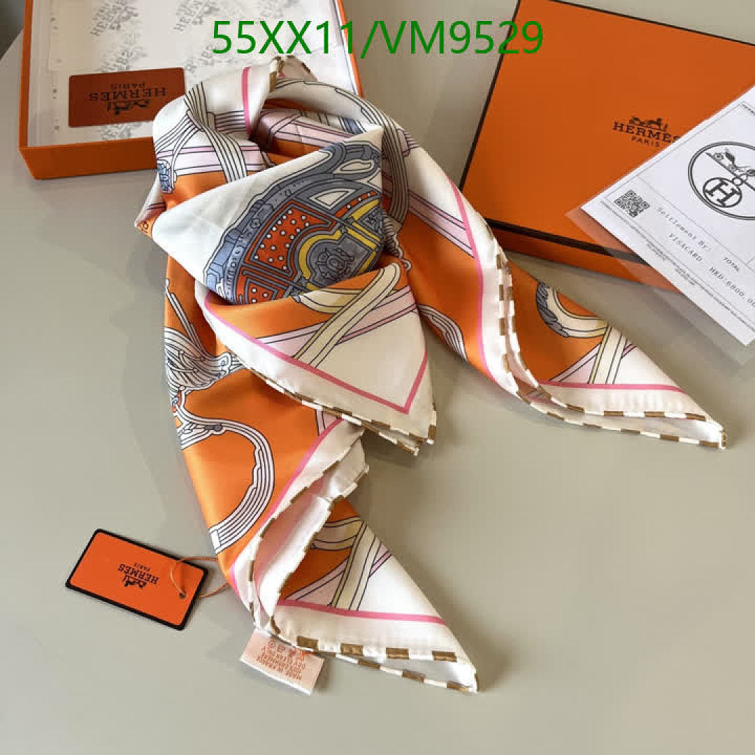 Hermes-Scarf Code: VM9529 $: 55USD