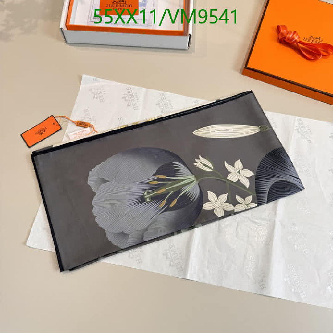 Hermes-Scarf Code: VM9541 $: 55USD