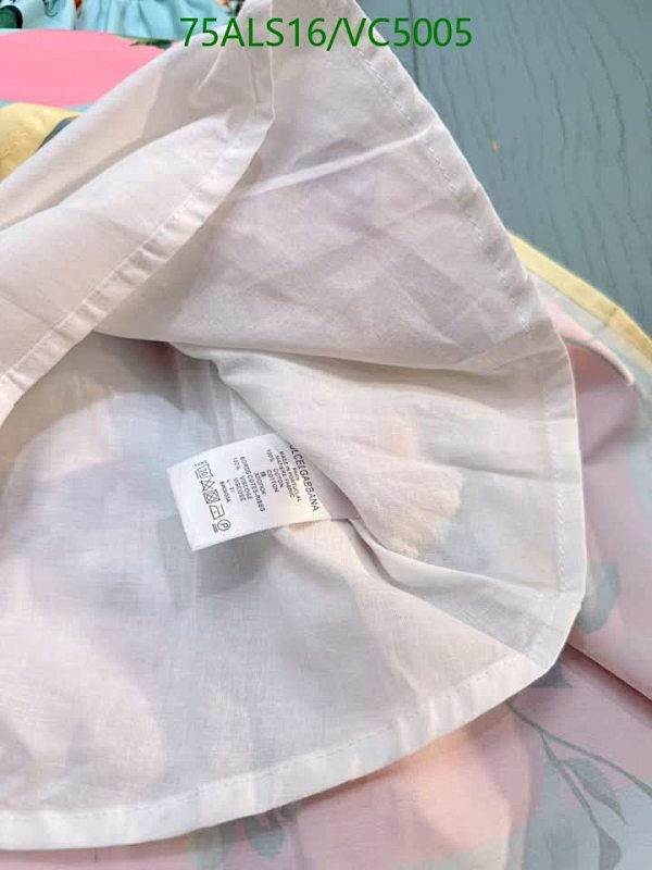 D&G-Kids Clothing Code: VC5005 $: 75USD