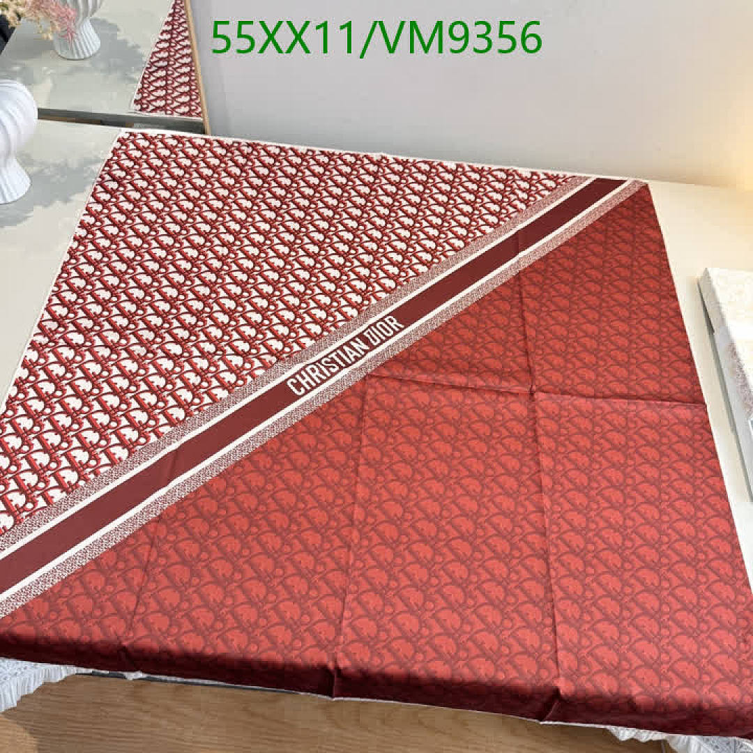 Dior-Scarf Code: VM9356 $: 55USD