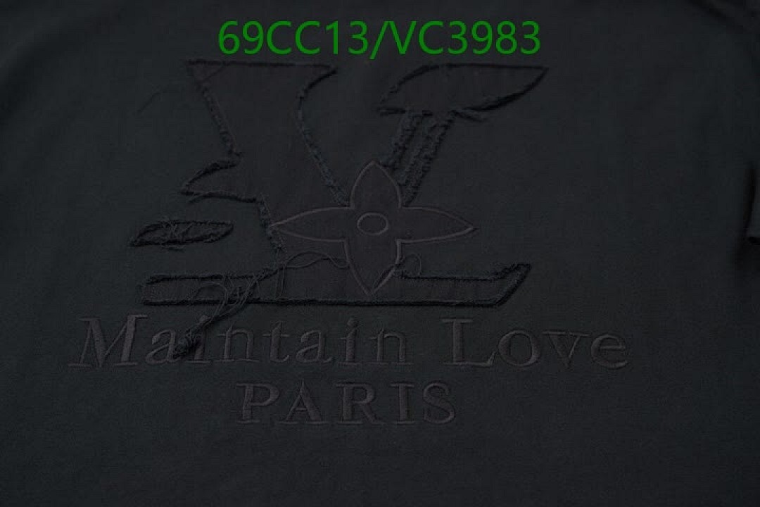 LV-Clothing Code: VC3983 $: 69USD