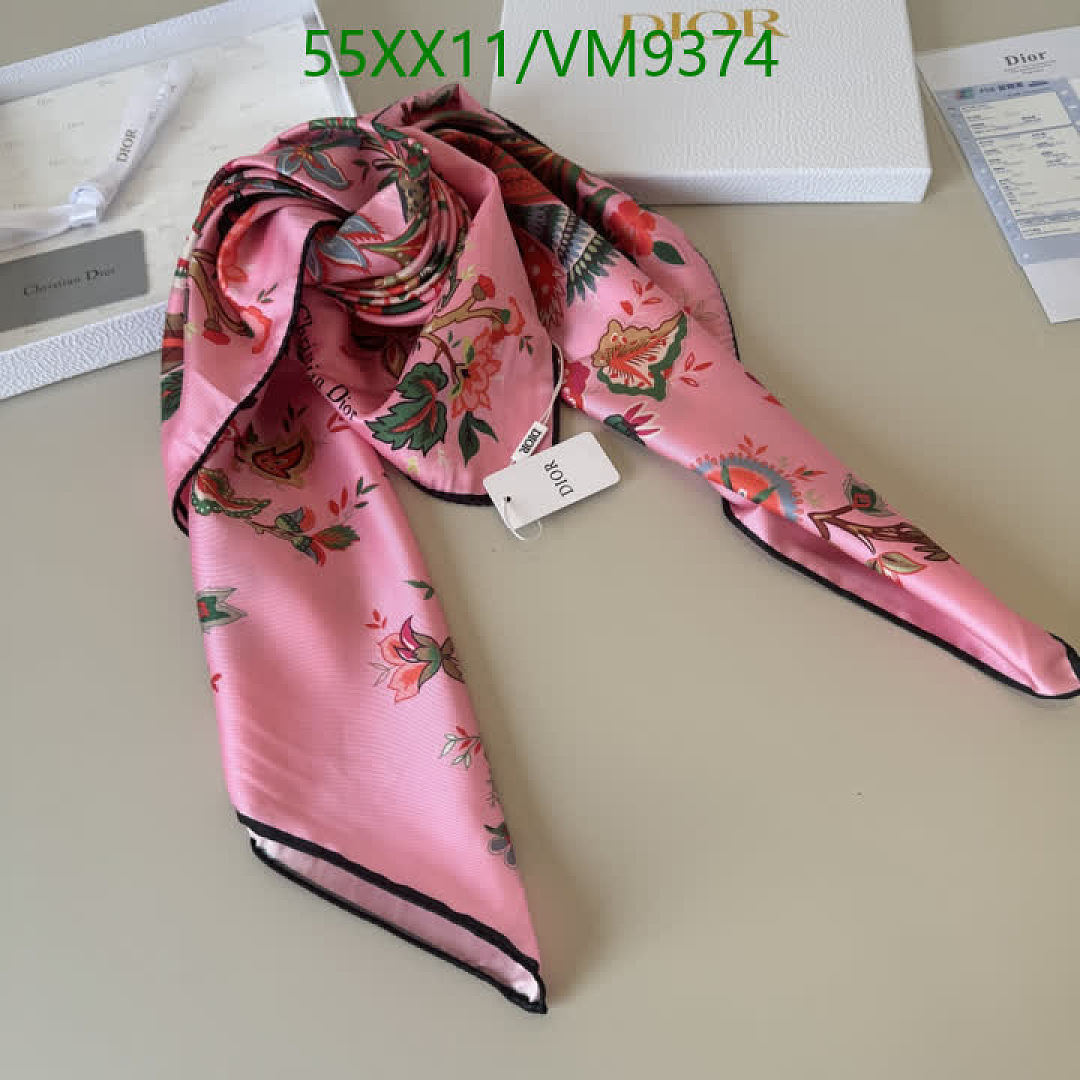 Dior-Scarf Code: VM9374 $: 55USD