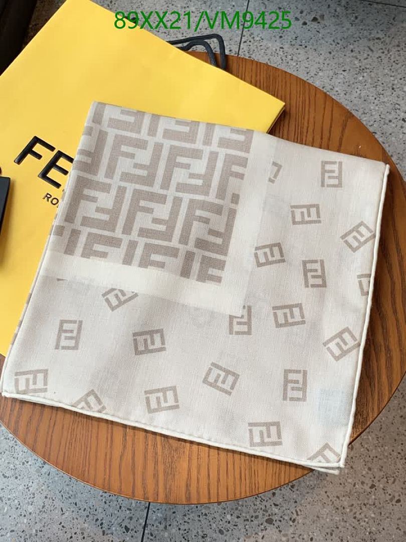 Fendi-Scarf Code: VM9425 $: 89USD