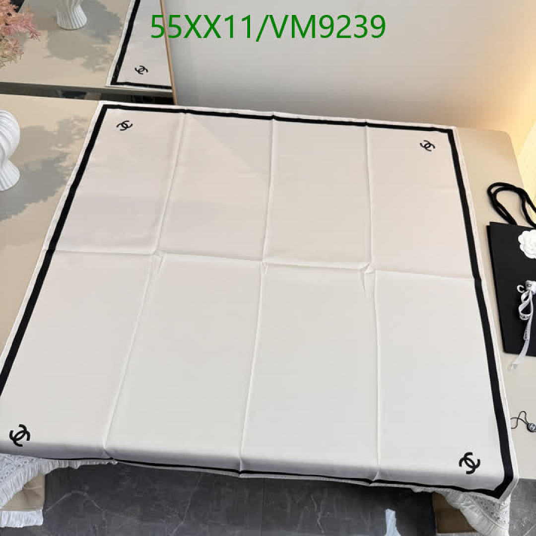 Chanel-Scarf Code: VM9239 $: 55USD