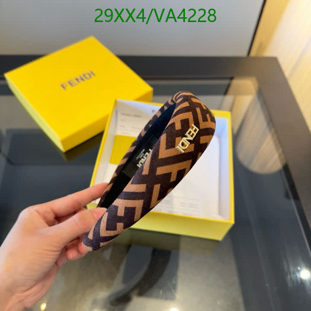 Fendi-Headband Code: VA4228 $: 29USD