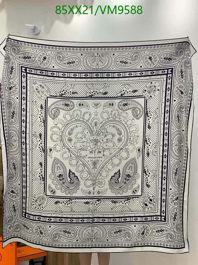 Hermes-Scarf Code: VM9588 $: 85USD