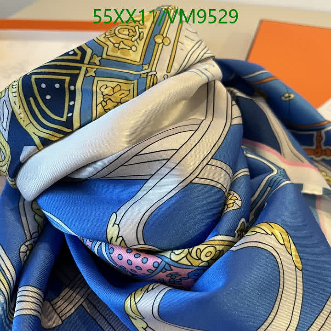 Hermes-Scarf Code: VM9529 $: 55USD