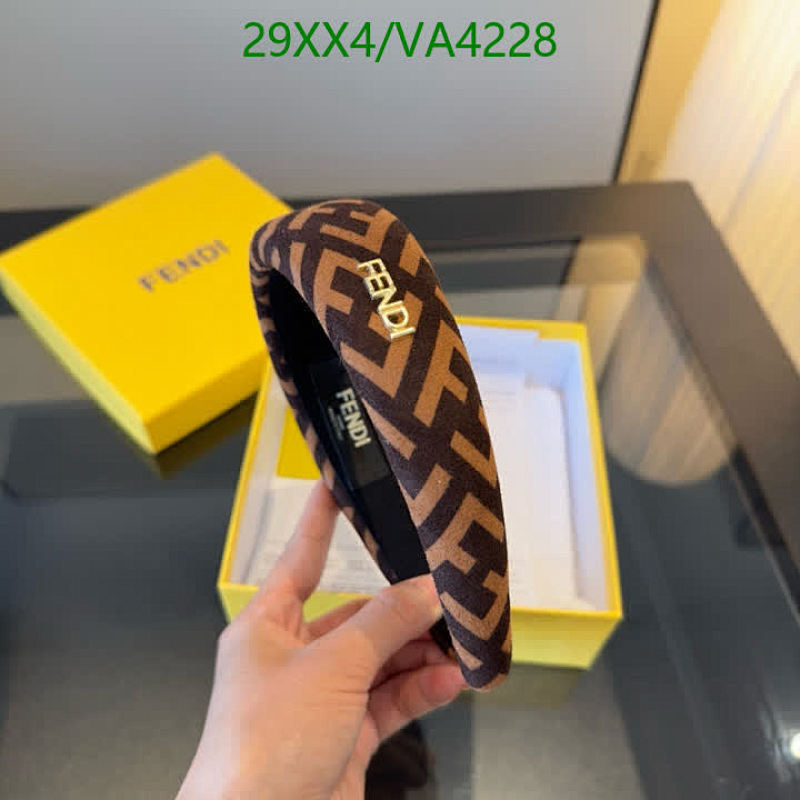 Fendi-Headband Code: VA4228 $: 29USD
