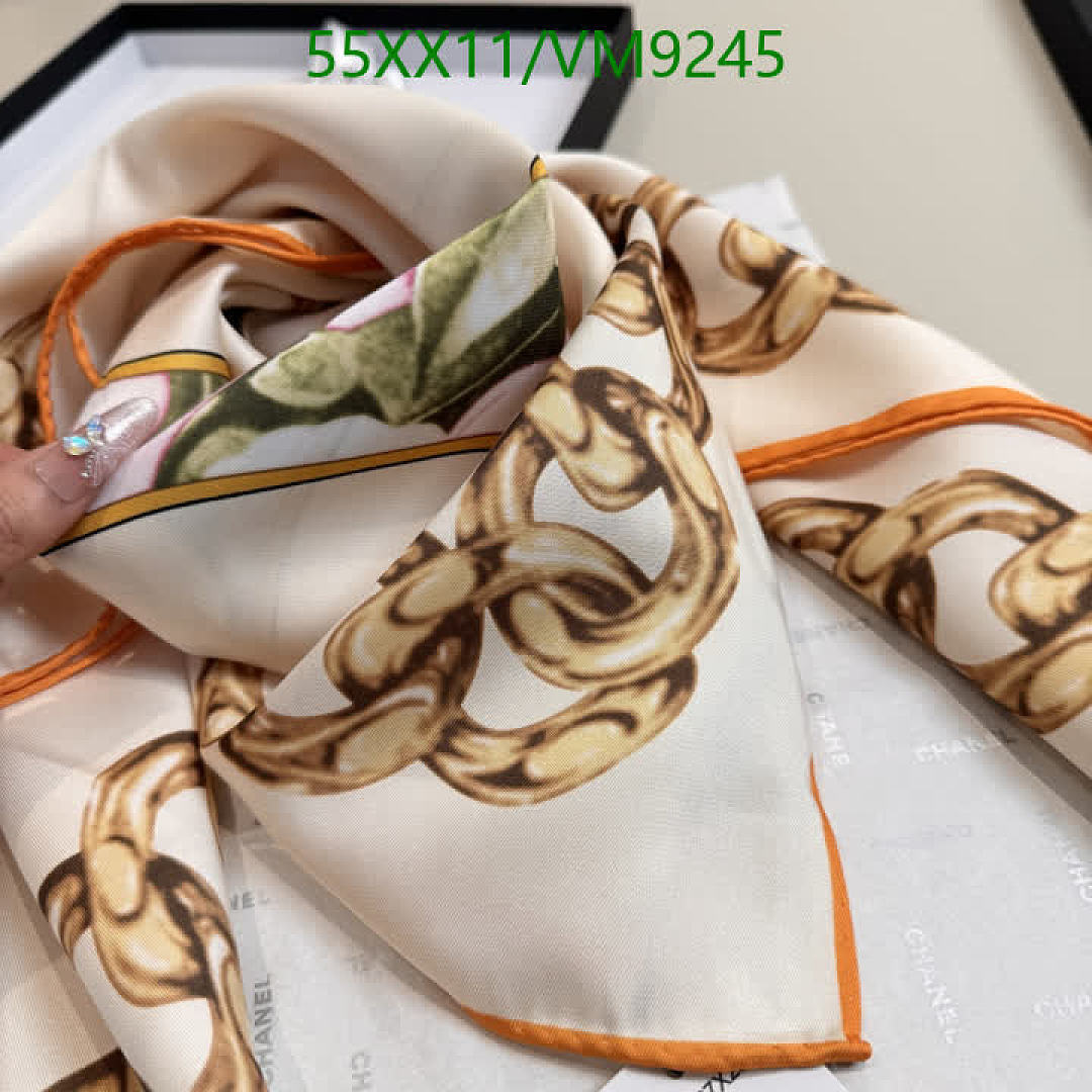 Chanel-Scarf Code: VM9245 $: 55USD