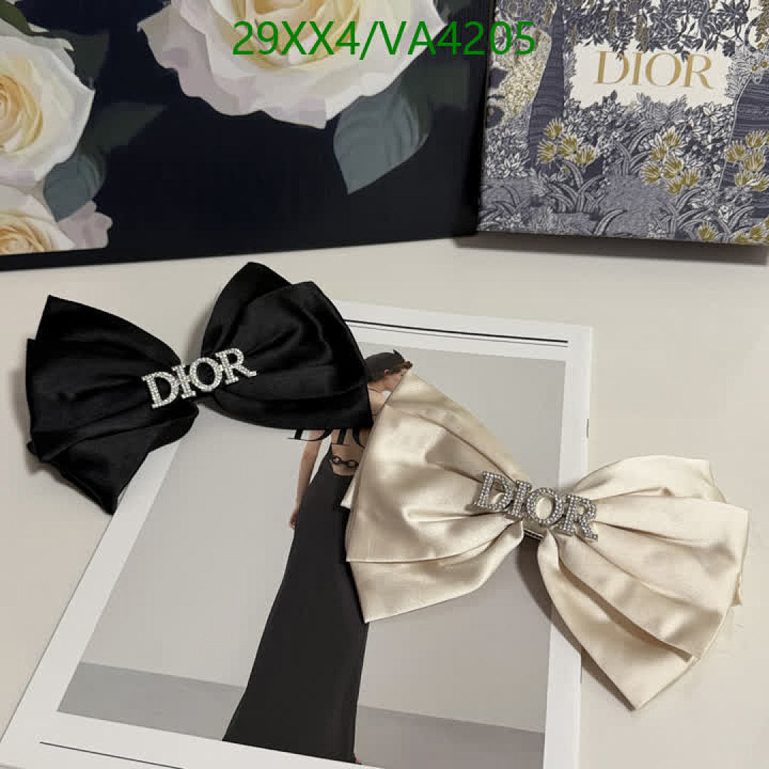 Dior-Headband Code: VA4205 $: 29USD