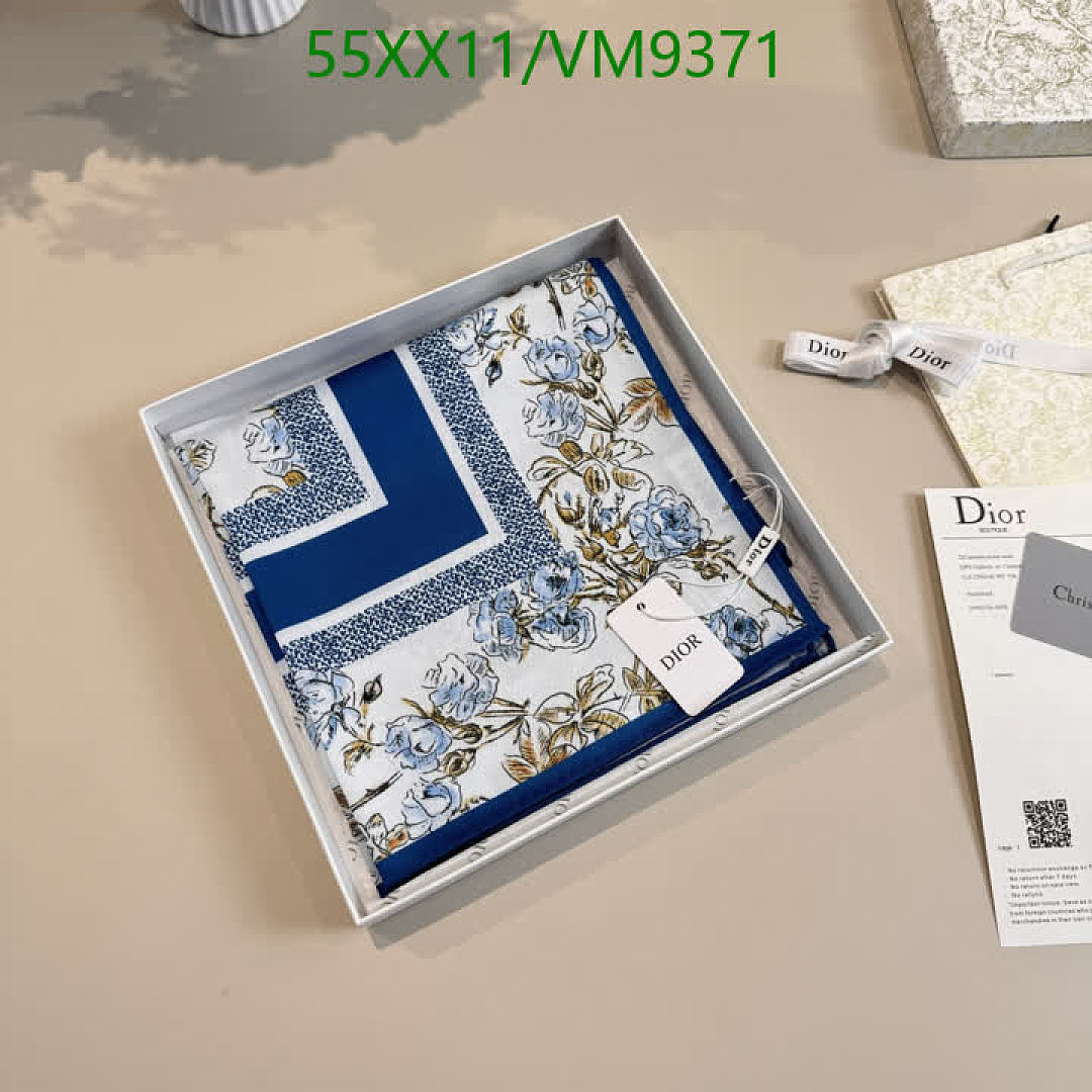Dior-Scarf Code: VM9371 $: 55USD