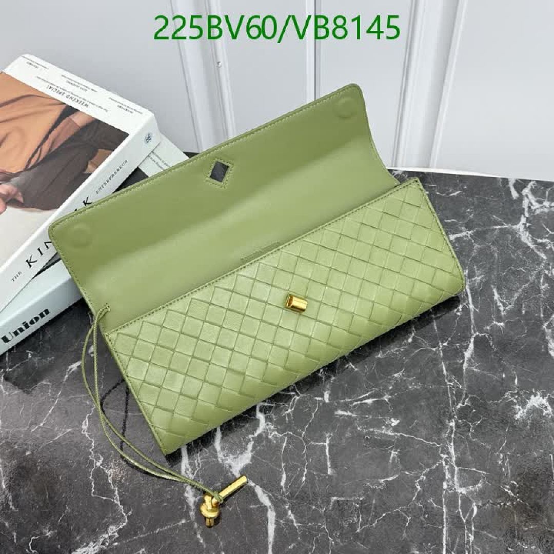 BV-Bag-Mirror Quality Code: VB8145 $: 225USD