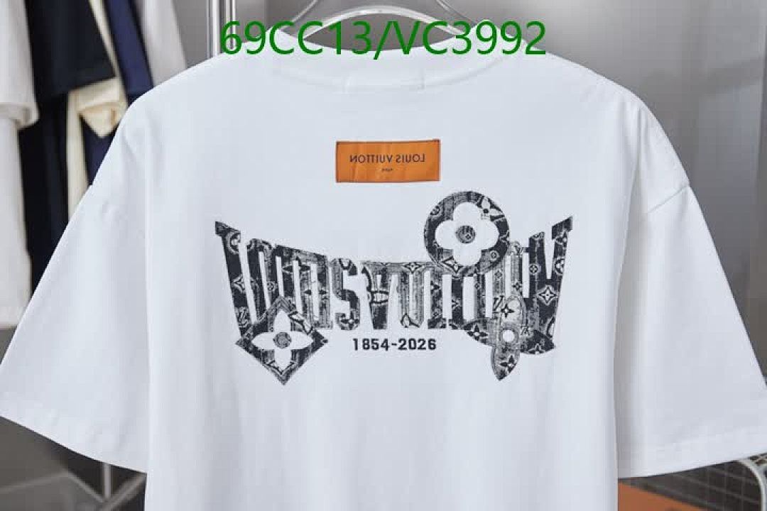 LV-Clothing Code: VC3992 $: 69USD