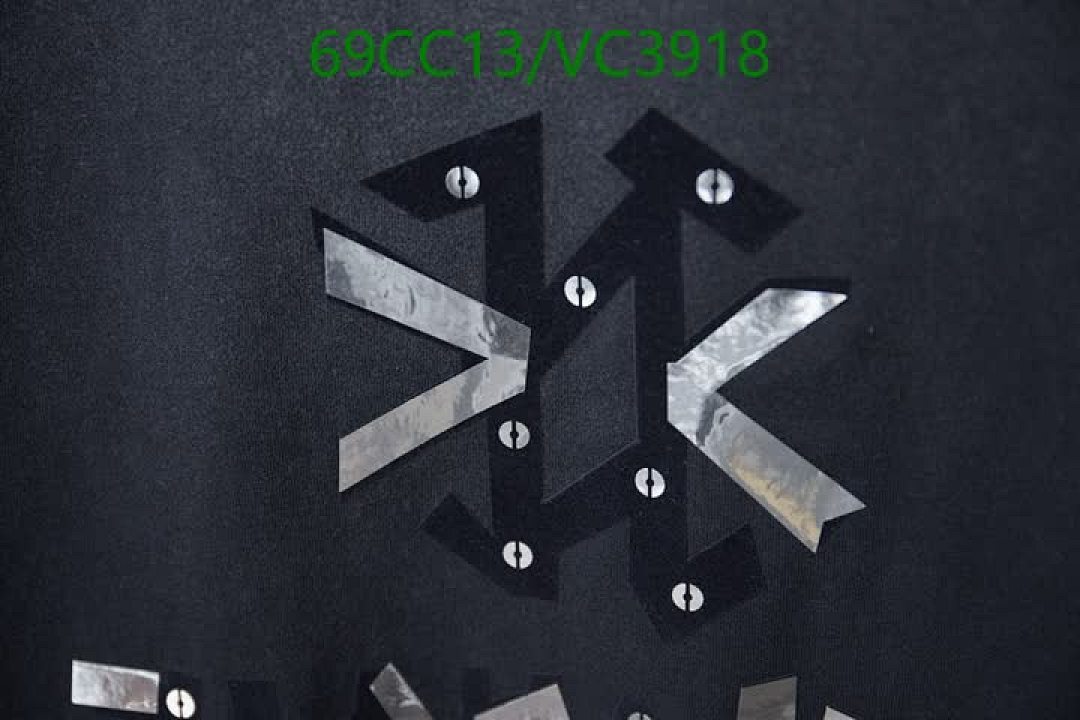 Balenciaga-Clothing Code: VC3918 $: 69USD