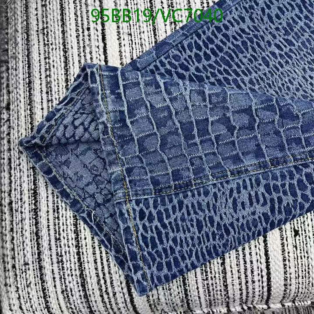 Chanel-Clothing Code: VC7040 $: 95USD