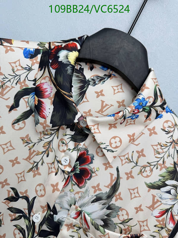 LV-Clothing Code: VC6524 $: 109USD