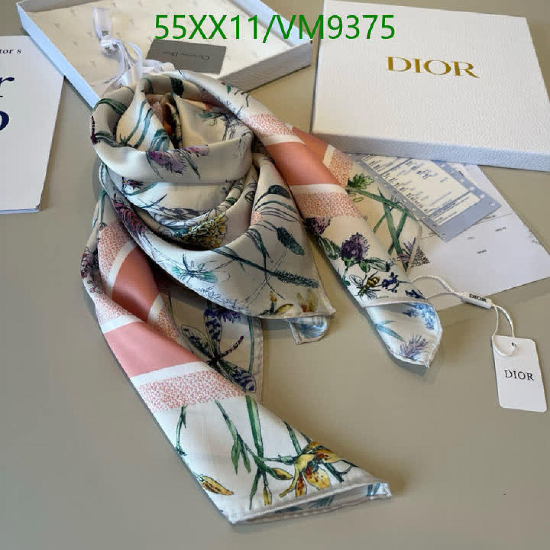 Dior-Scarf Code: VM9375 $: 55USD