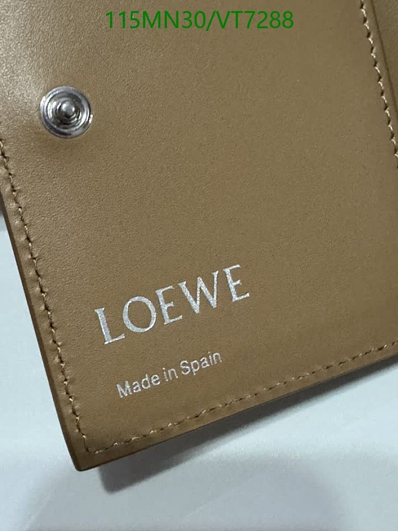 Loewe-Wallet-Mirror Quality Code: VT7288 $: 115USD