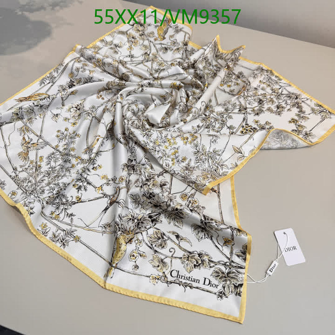 Dior-Scarf Code: VM9357 $: 55USD