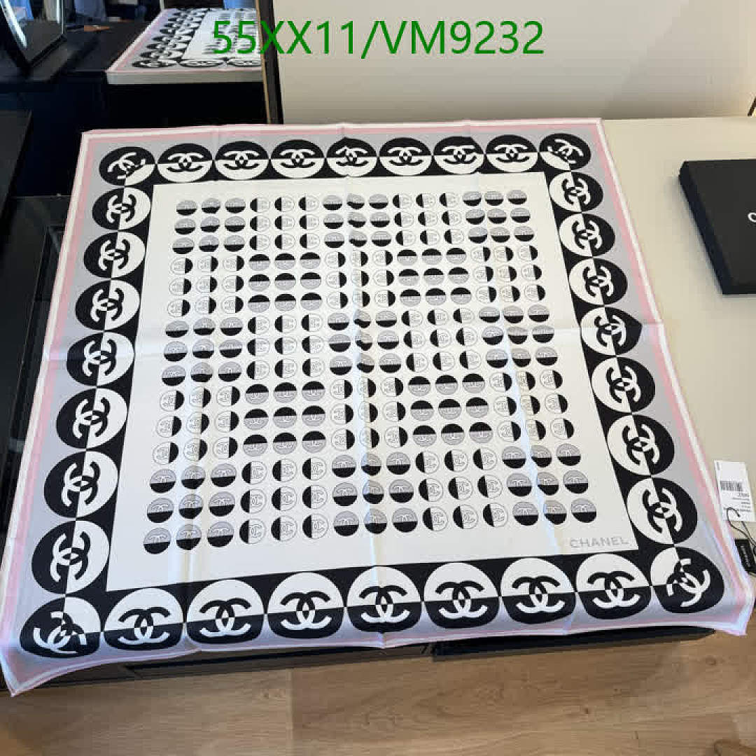 Chanel-Scarf Code: VM9232 $: 55USD