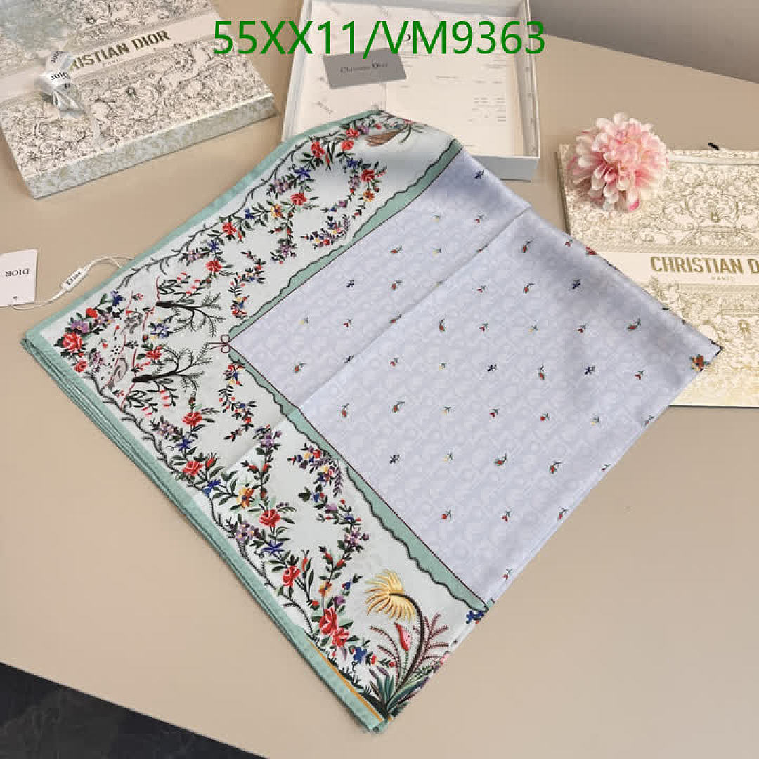 Dior-Scarf Code: VM9363 $: 55USD