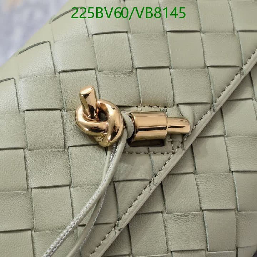 BV-Bag-Mirror Quality Code: VB8145 $: 225USD