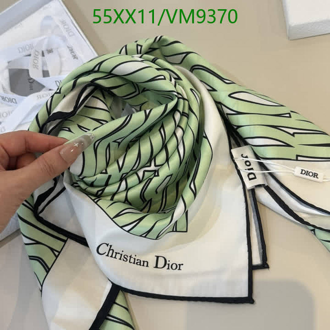 Dior-Scarf Code: VM9370 $: 55USD
