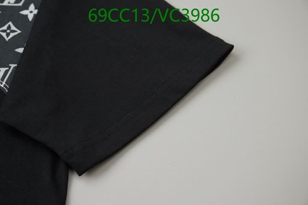 LV-Clothing Code: VC3986 $: 69USD