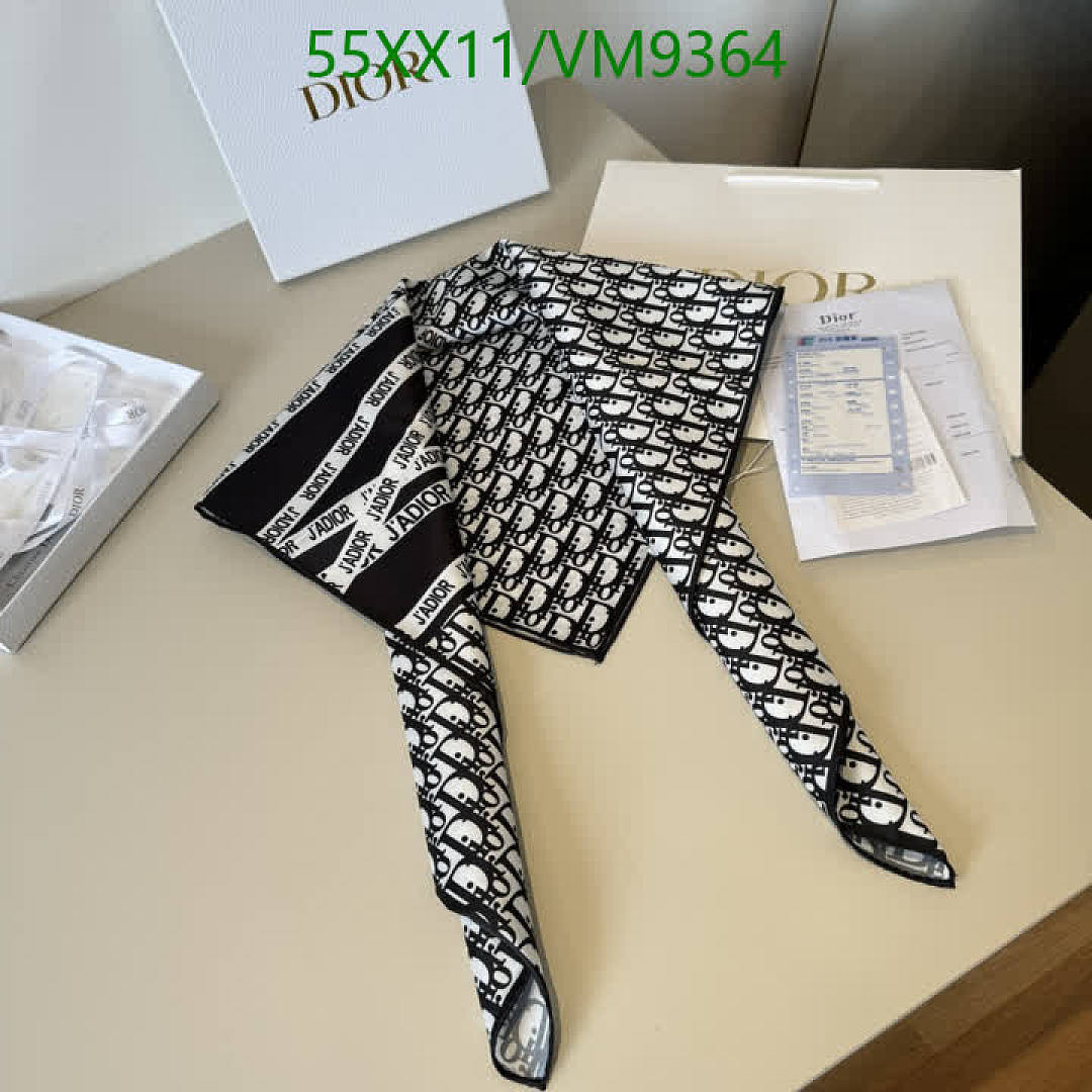 Dior-Scarf Code: VM9364 $: 55USD