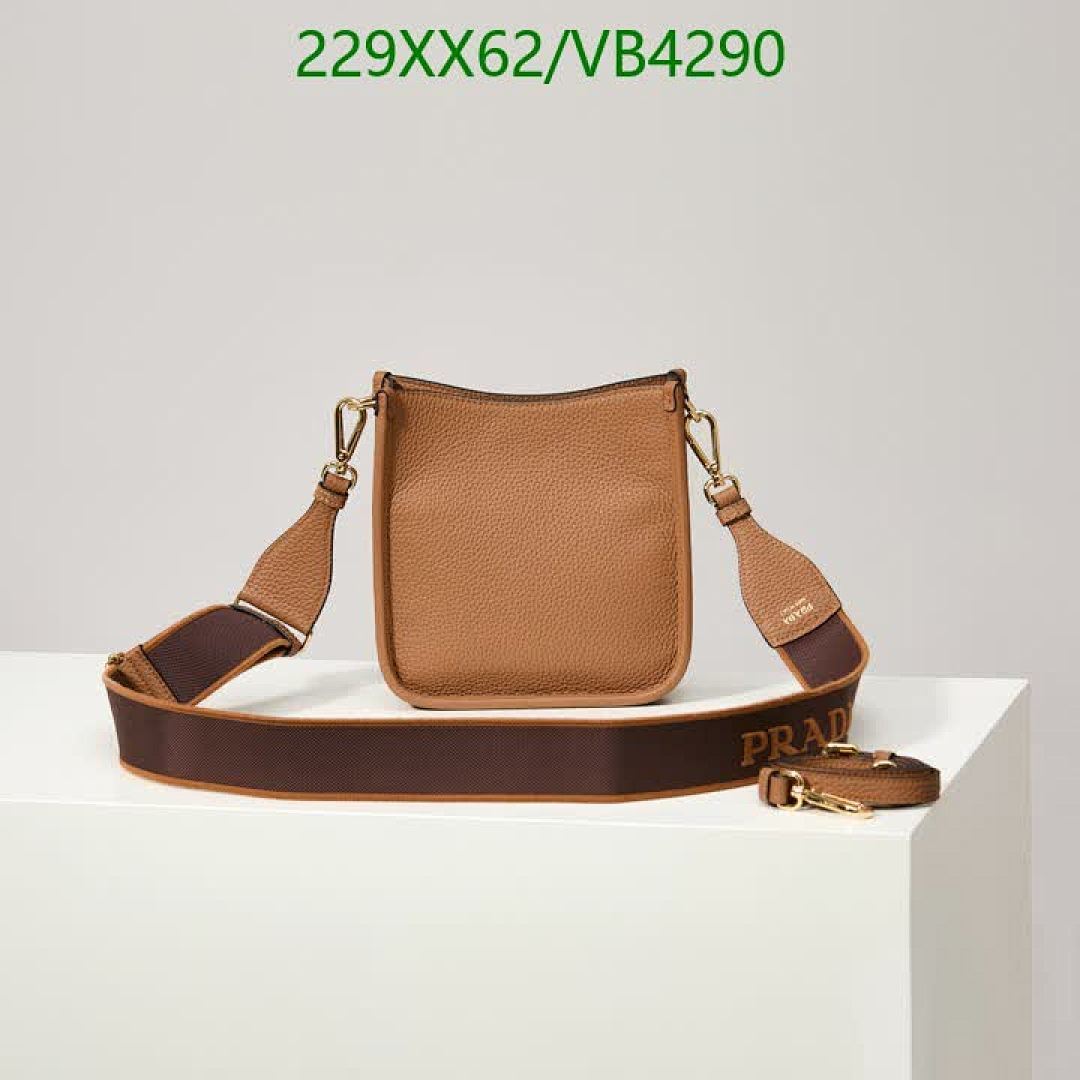 Prada-Bag-Mirror Quality Code: VB4290 $: 229USD