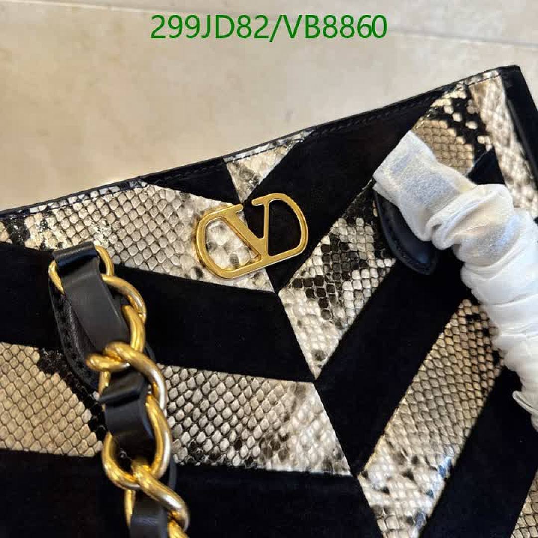 Valentino-Bag-Mirror Quality Code: VB8860 $: 299USD