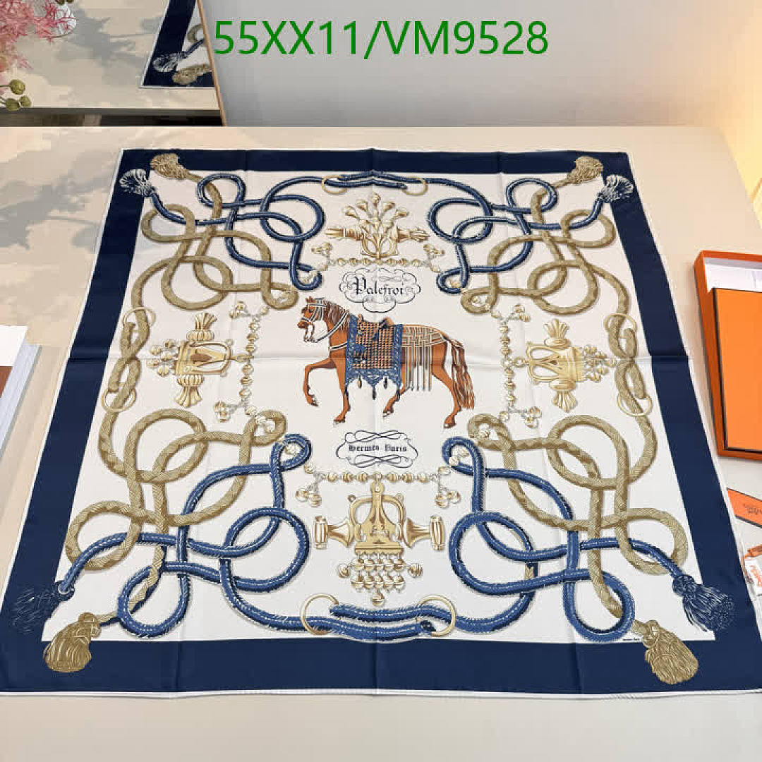 Hermes-Scarf Code: VM9528 $: 55USD