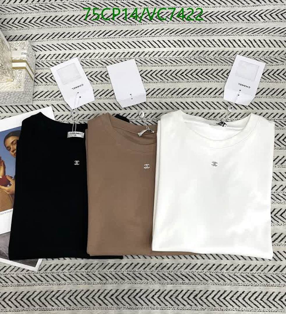Chanel-Clothing Code: VC7422 $: 75USD