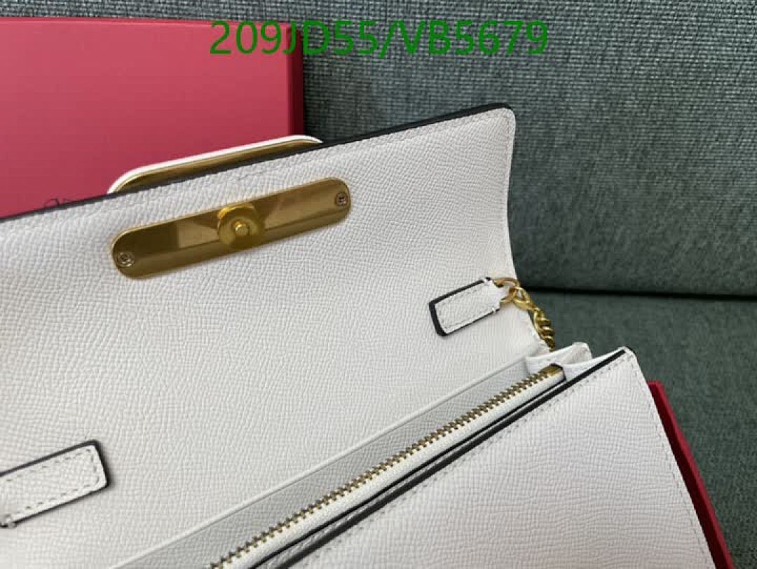 Valentino-Bag-Mirror Quality Code: VB5679 $: 209USD