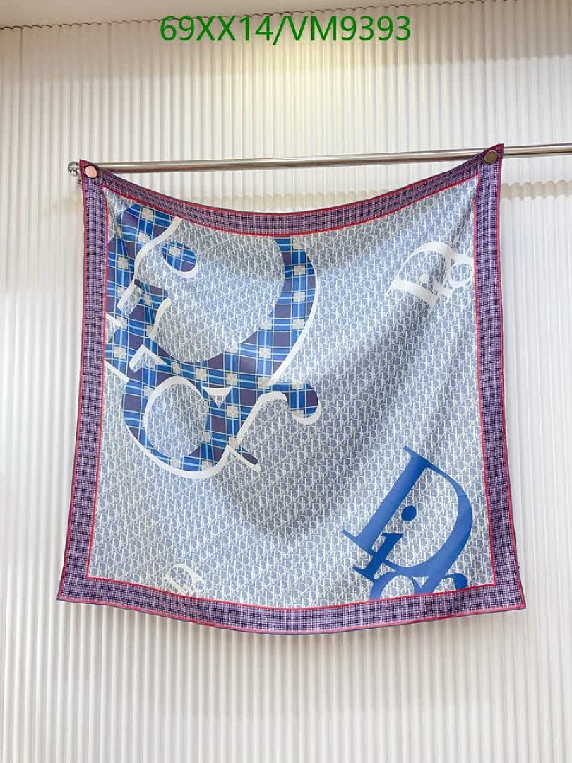 Dior-Scarf Code: VM9393 $: 69USD