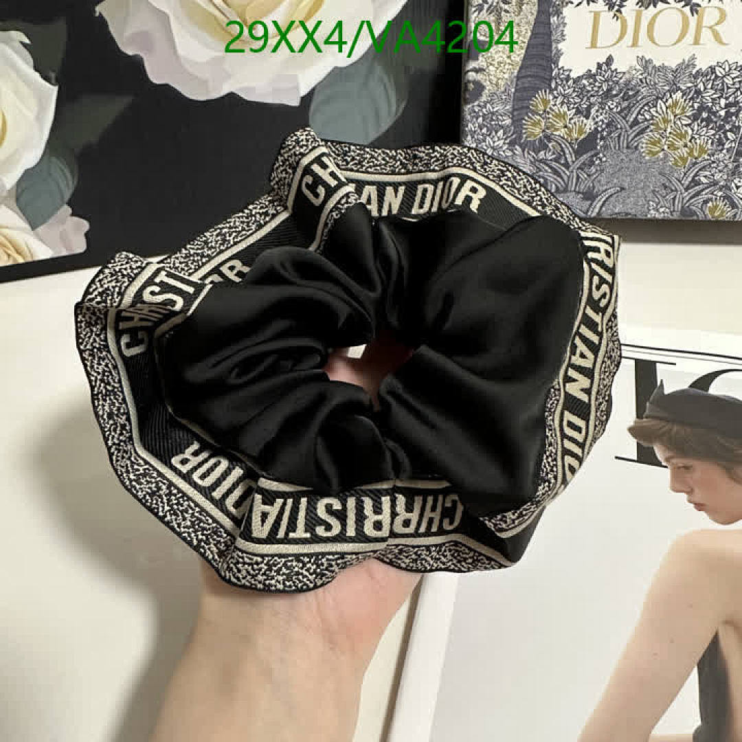 Dior-Headband Code: VA4204 $: 29USD