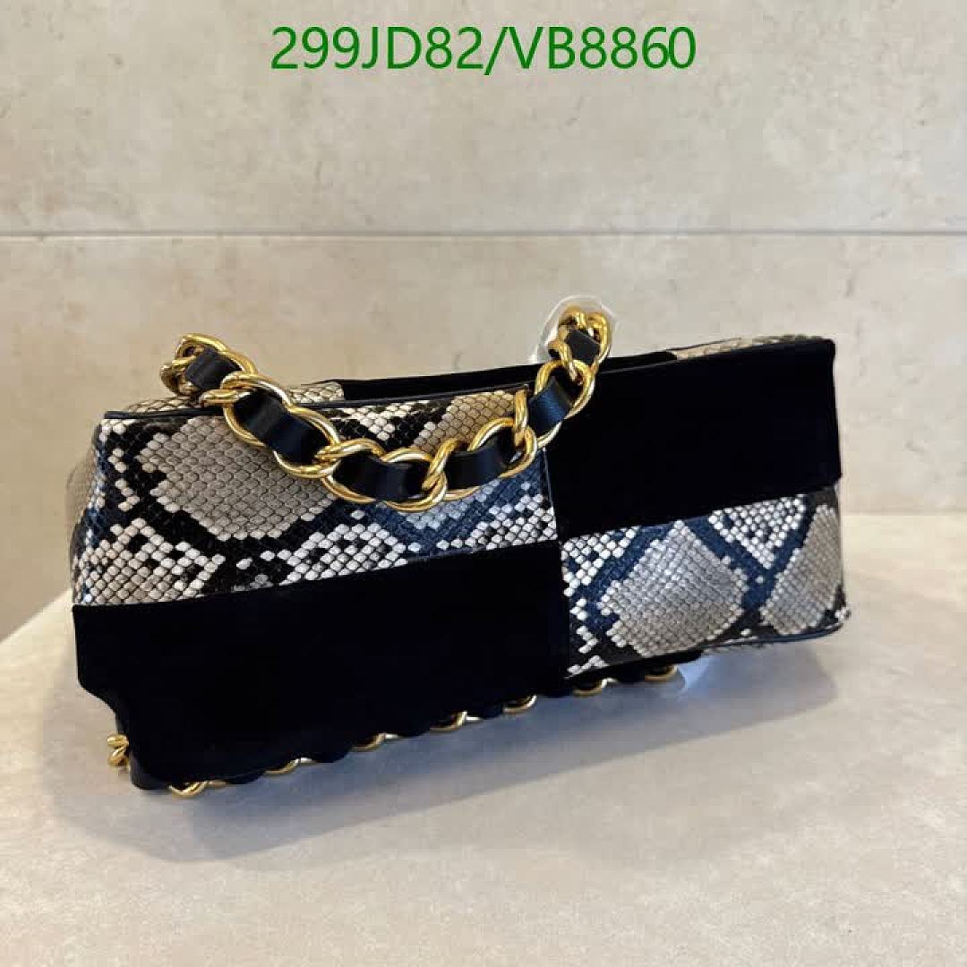 Valentino-Bag-Mirror Quality Code: VB8860 $: 299USD