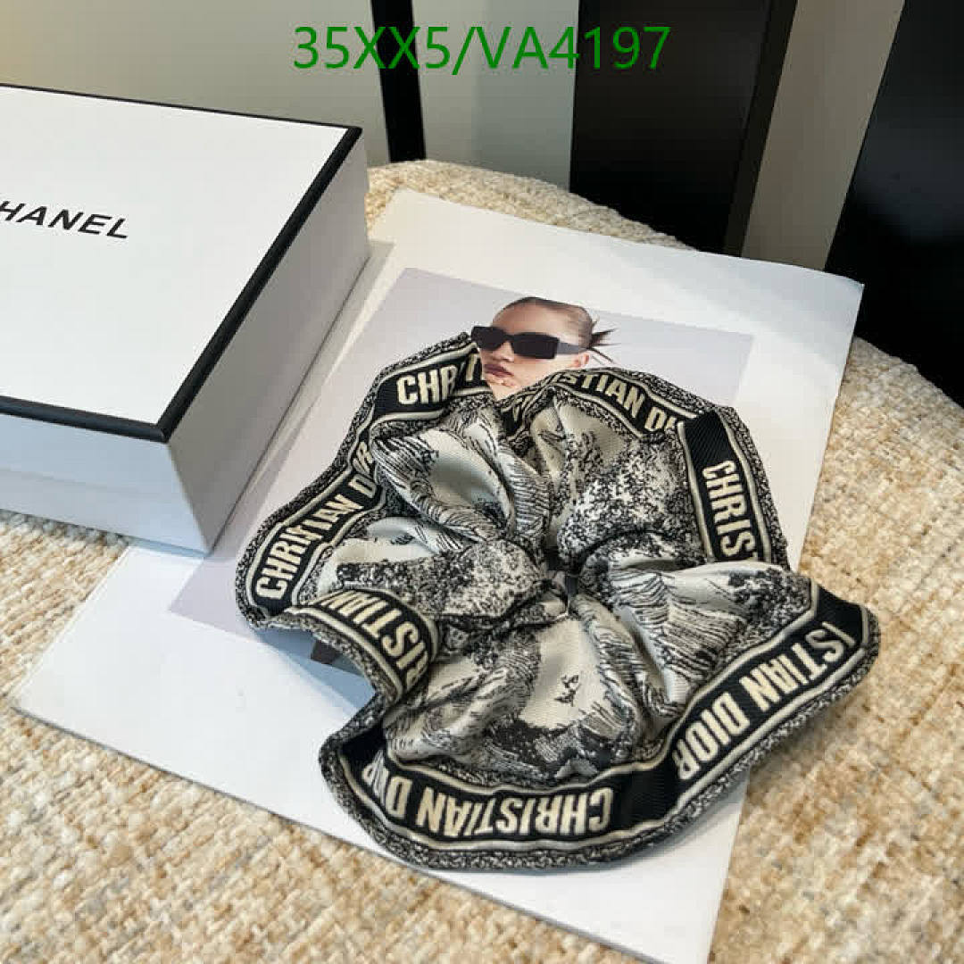 Dior-Headband Code: VA4197 $: 35USD