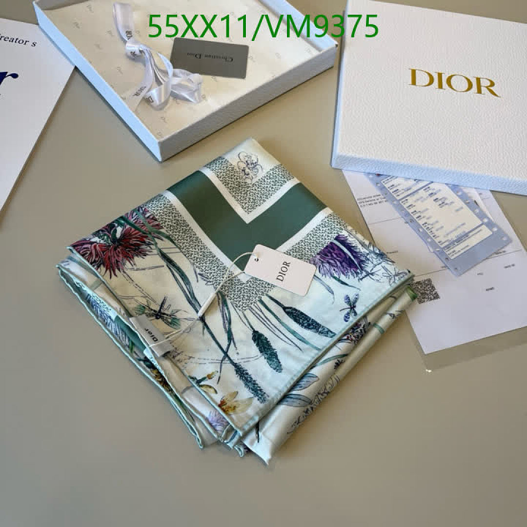 Dior-Scarf Code: VM9375 $: 55USD