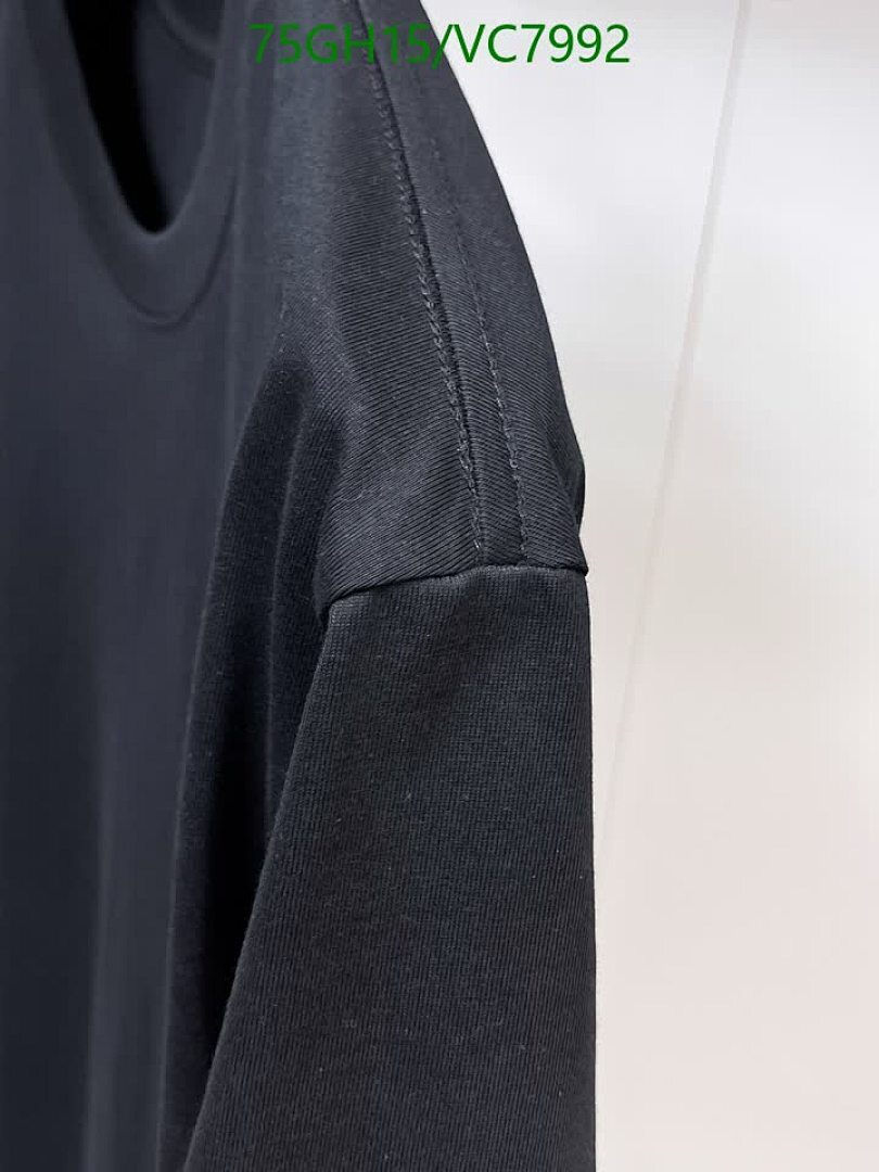 LV-Clothing Code: VC7992 $: 75USD