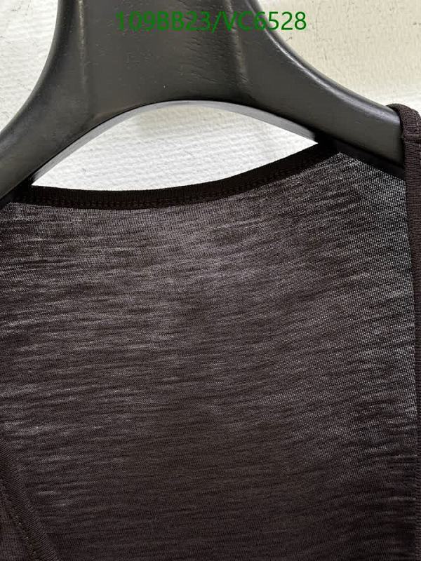 LV-Clothing Code: VC6528 $: 109USD