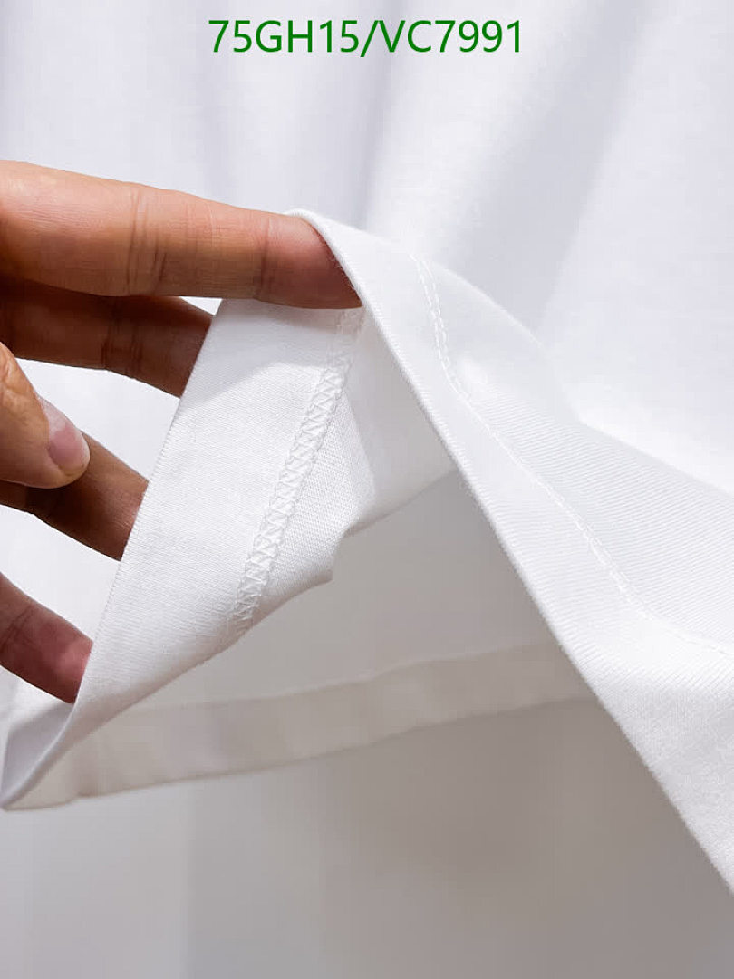 LV-Clothing Code: VC7991 $: 75USD