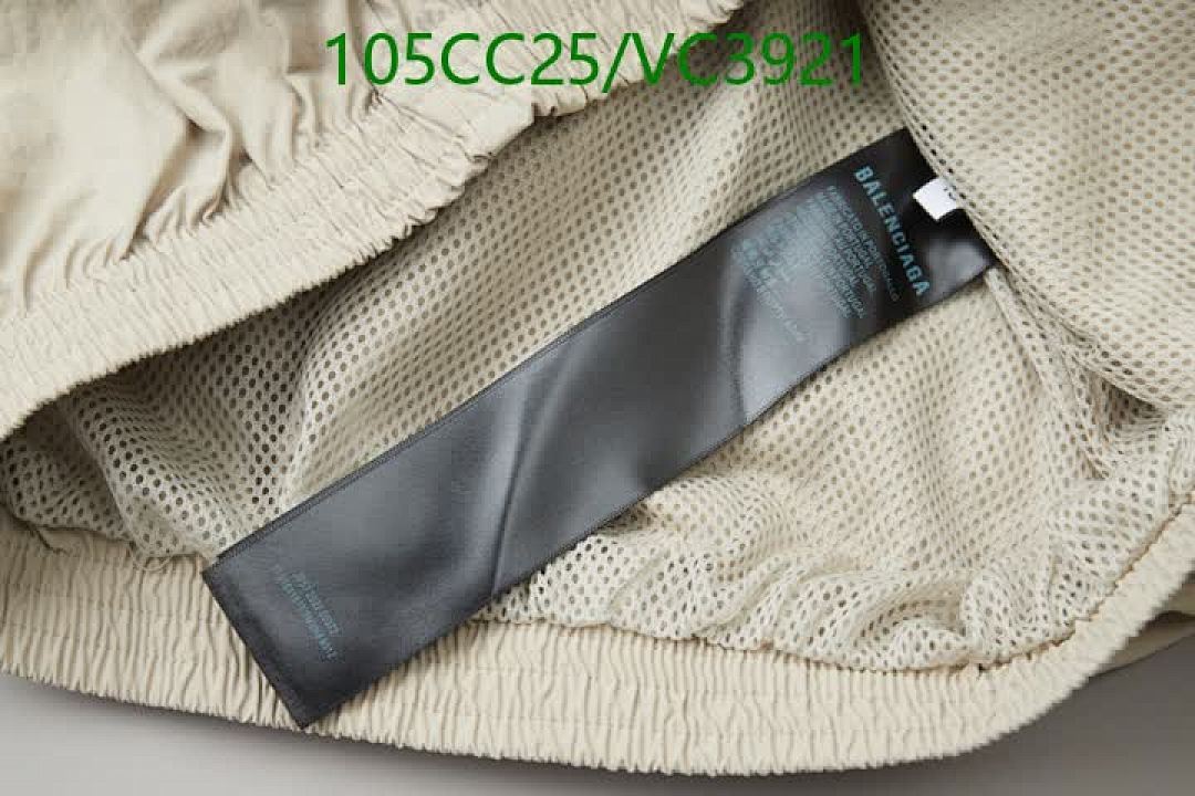Balenciaga-Clothing Code: VC3921 $: 105USD