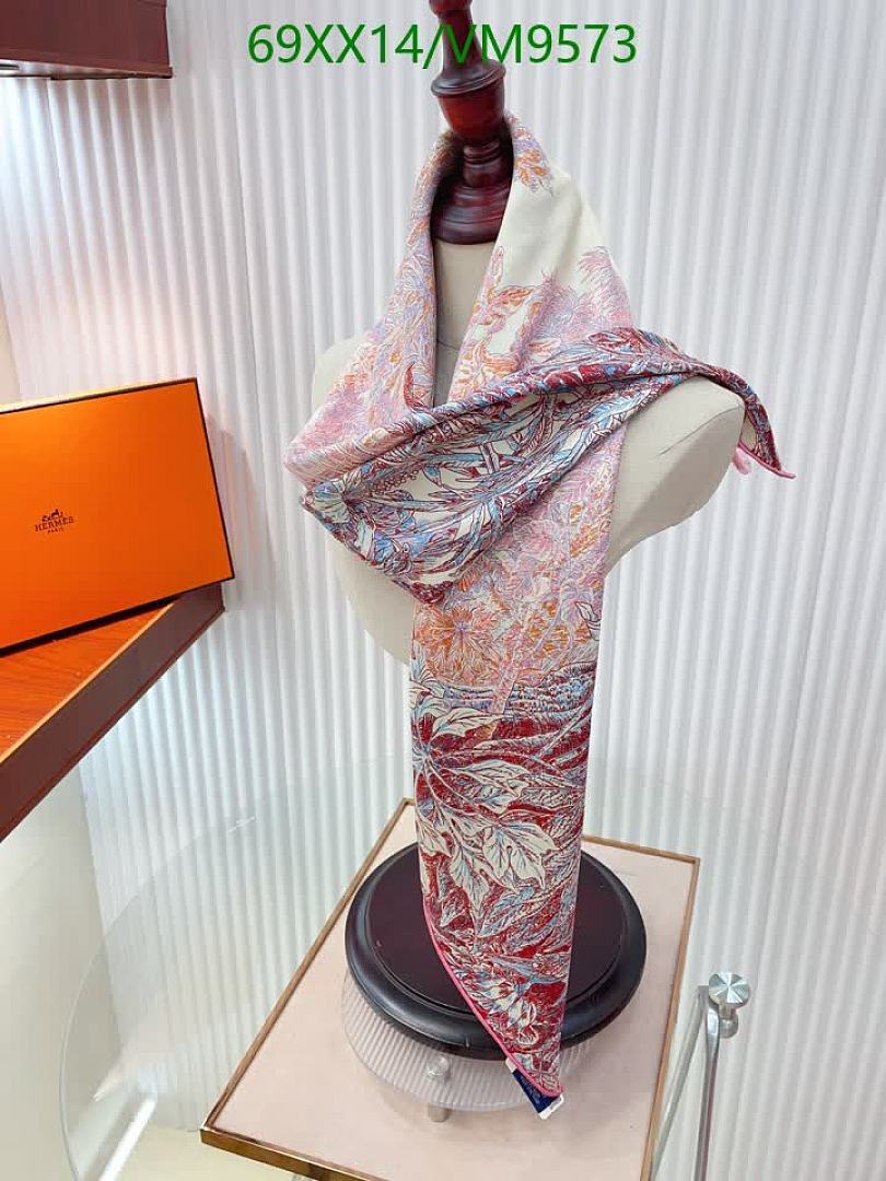 Hermes-Scarf Code: VM9573 $: 69USD