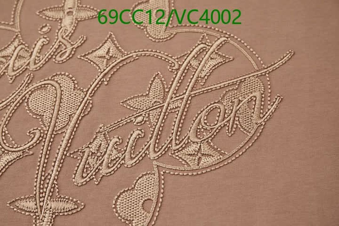 LV-Clothing Code: VC4002 $: 69USD